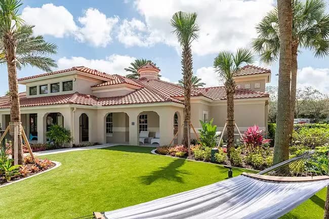 Cortland Offloads West Palm Beach Complex for $208 Million